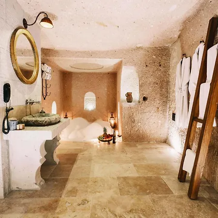 Millstone Cave Suites Hotel Uçhisar Exterior photo