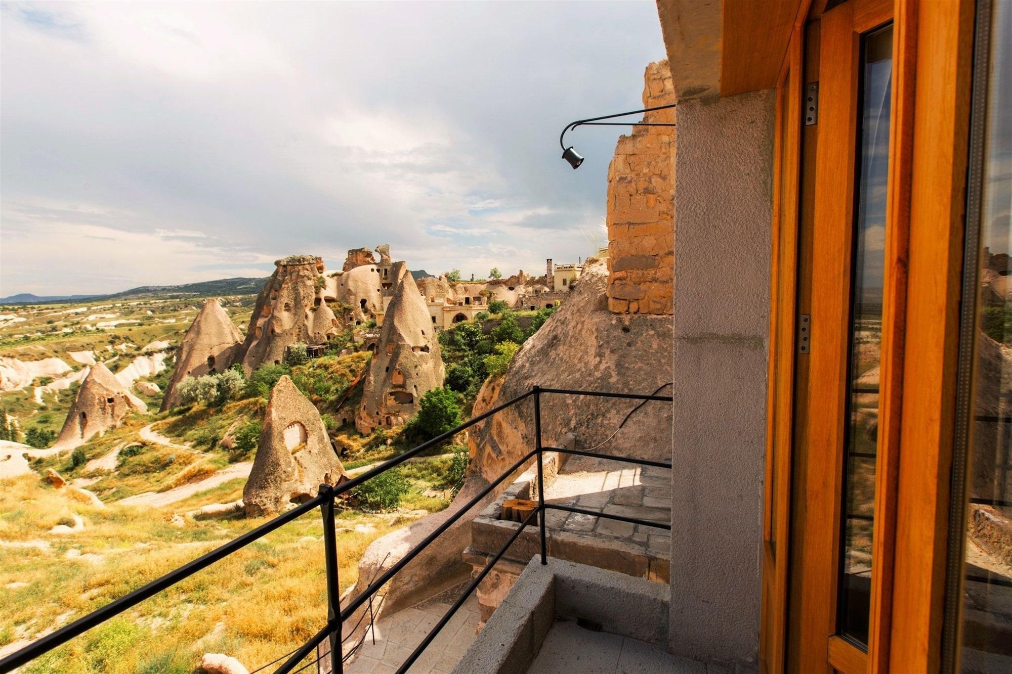 Hotel Millstone Cave