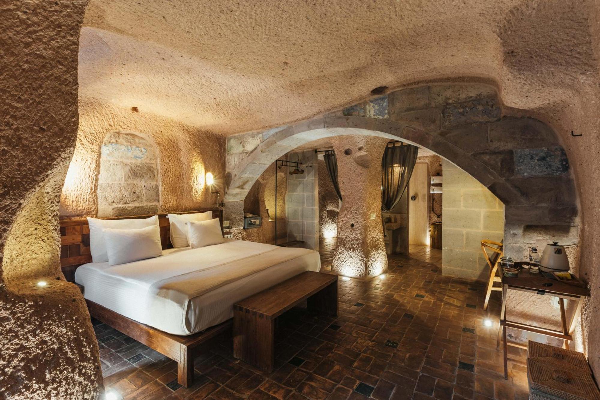 Millstone Cave Uchisar